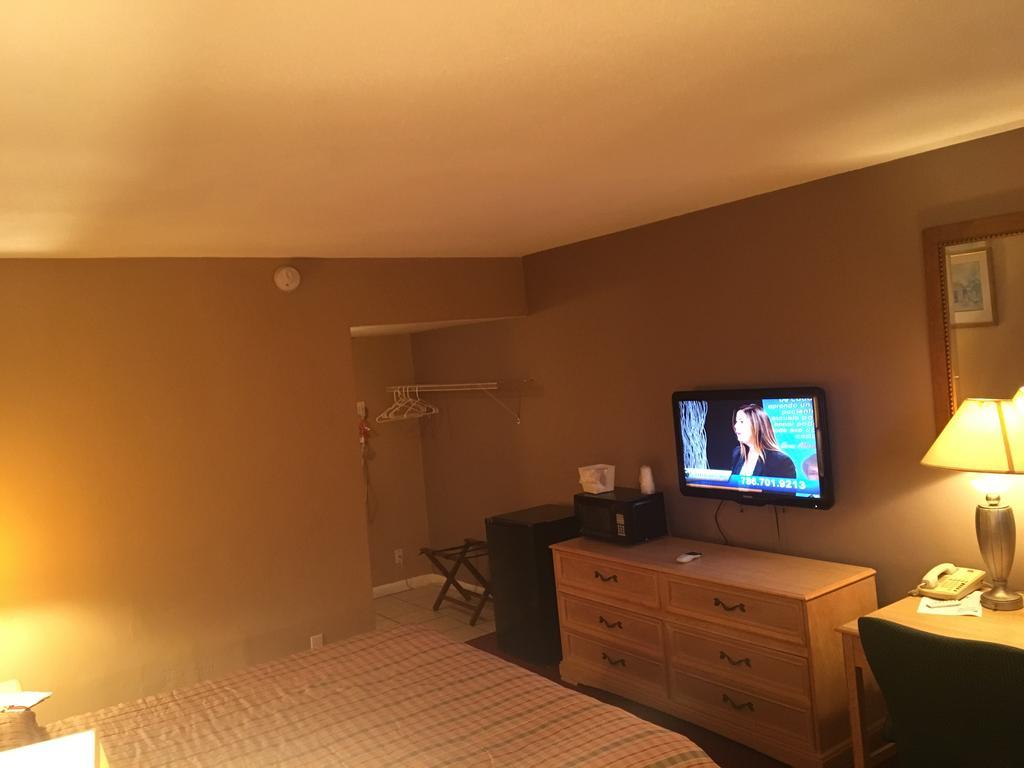 Executive Economy Lodge Pompano Beach Exteriör bild